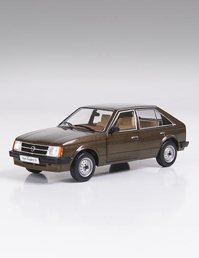 Coches Opel 1:24 - entrega 5