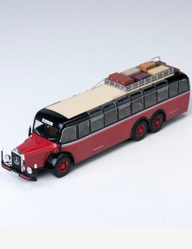 Autobús Mercedes Benz O 10000  Autobús Mercedes Benz O 10000