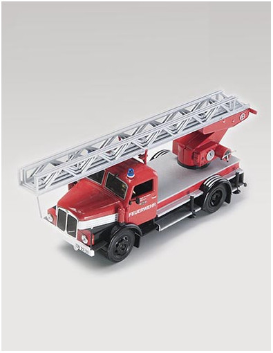 Camión de bomberos IFA S 4000 Camión de bomberos IFA S 4000