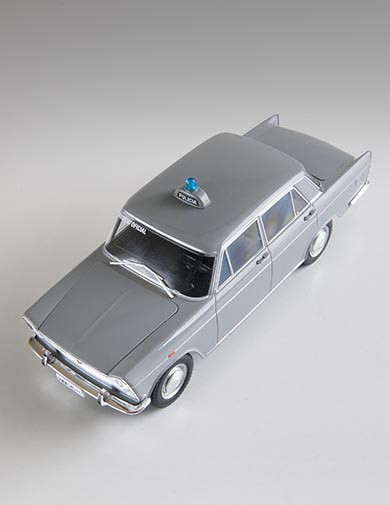 Vehículos de Policía y Guardia Civil