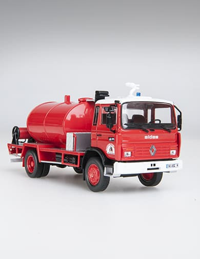 Camión de bomberos 6000 L sides sur Renault M200