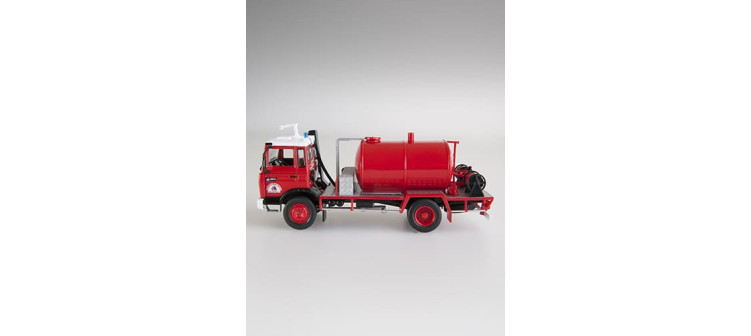 Camión de bomberos 6000 L sides sur Renault M200