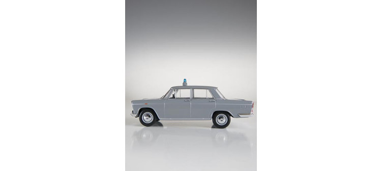 Vehículos de Policía y Guardia Civil