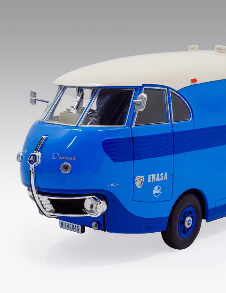 Especial Pegaso Diesel Z902 - Decoraciones Especiales