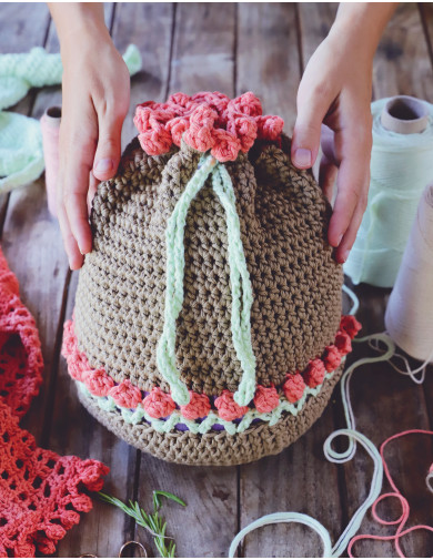 Crochet creativo. Diseñada por Susimiu.  Nº 14