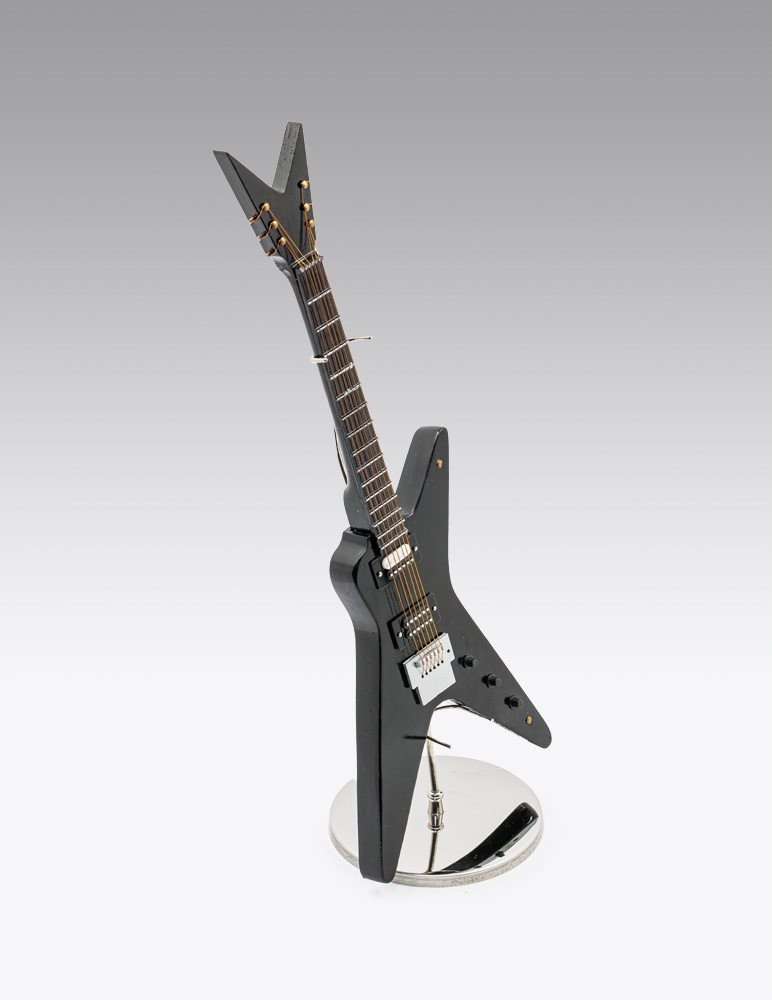Figura Guitarra Metal. Washburn Dime 333.
