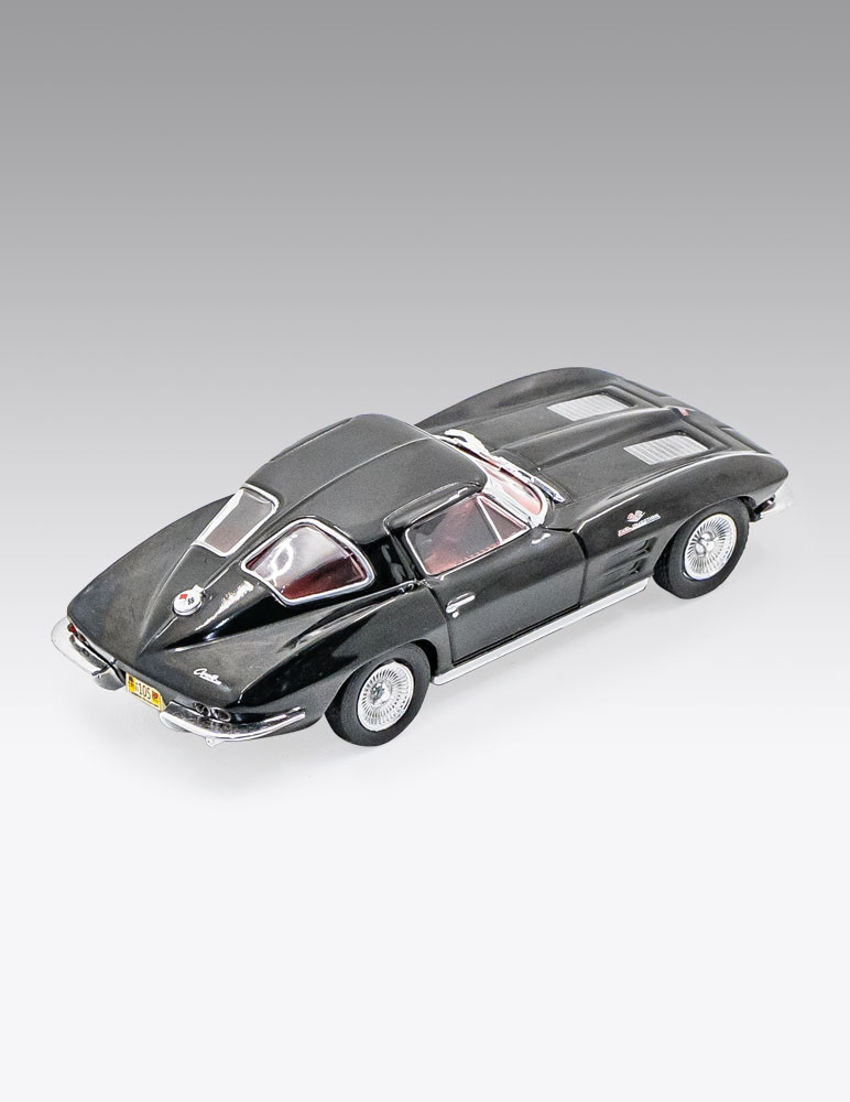 Chevrolet Corvette Sting Ray - 1963  ¡Más deportivo!