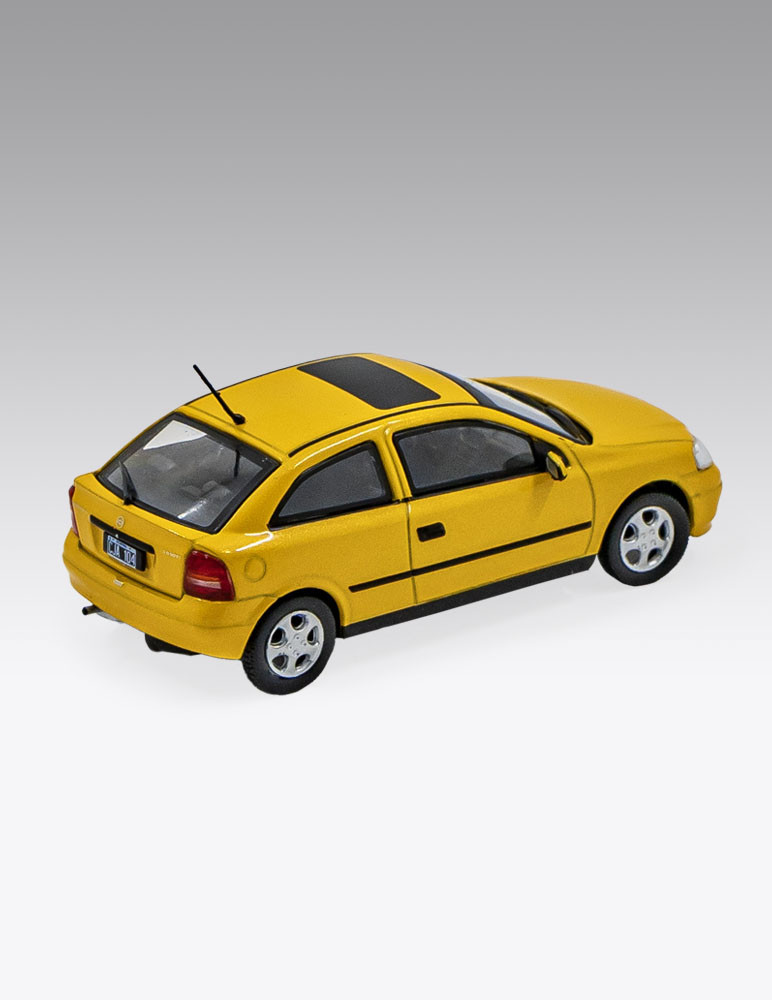 Chevrolet Astra GLS 2.0 - 1998 ¡Nacido en Europa!