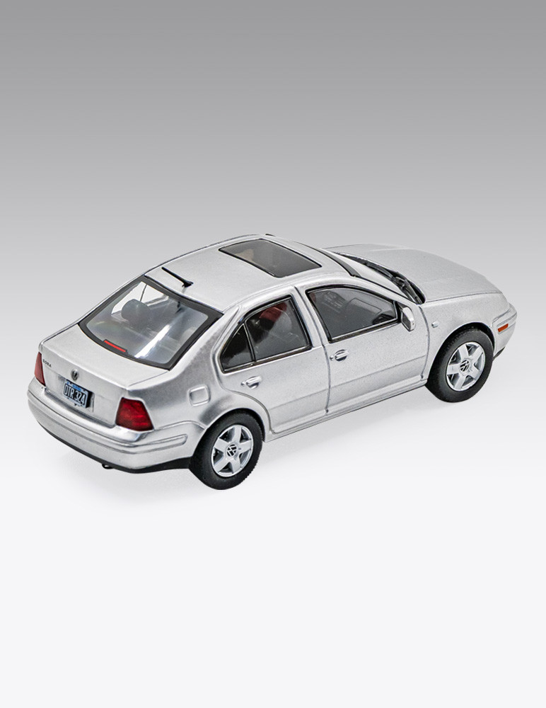 Volkswagen Bora - 2001 ¡El Golf sedán!