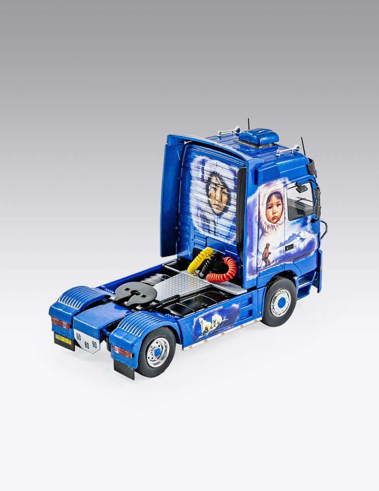 MERCEDES Actros MP1 - El primer camión del nuevo milenio