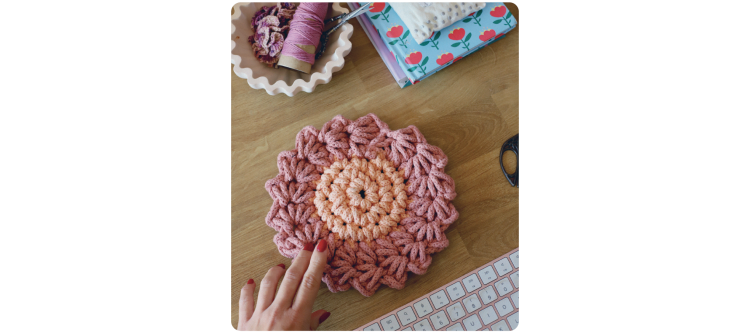 Fascículo 68 + cono de algodón color clavel