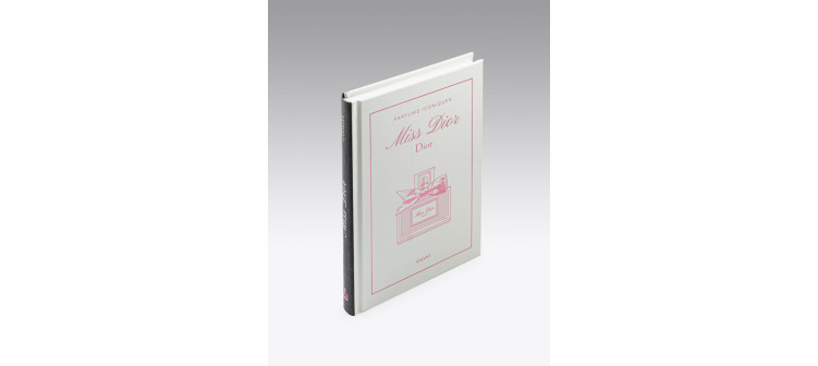 Libro Perfume icónico Dior