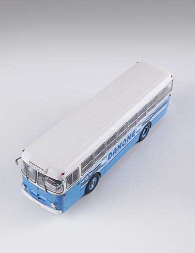 Autobús Pegaso Danone